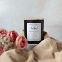 Load image into Gallery viewer, Lovestruck Candle
