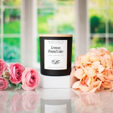 Load image into Gallery viewer, Lemon Pound Cake Candle

